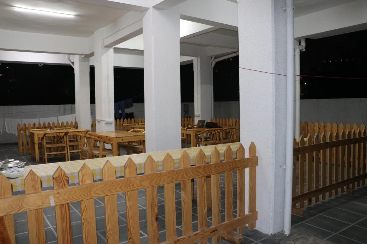 Service Apartments, Baner, プネ エクステリア 写真